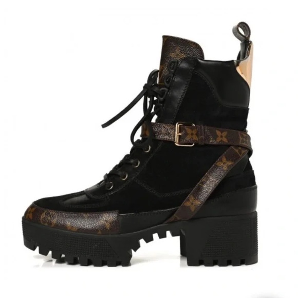 LV Laureate Platform Desert Boots